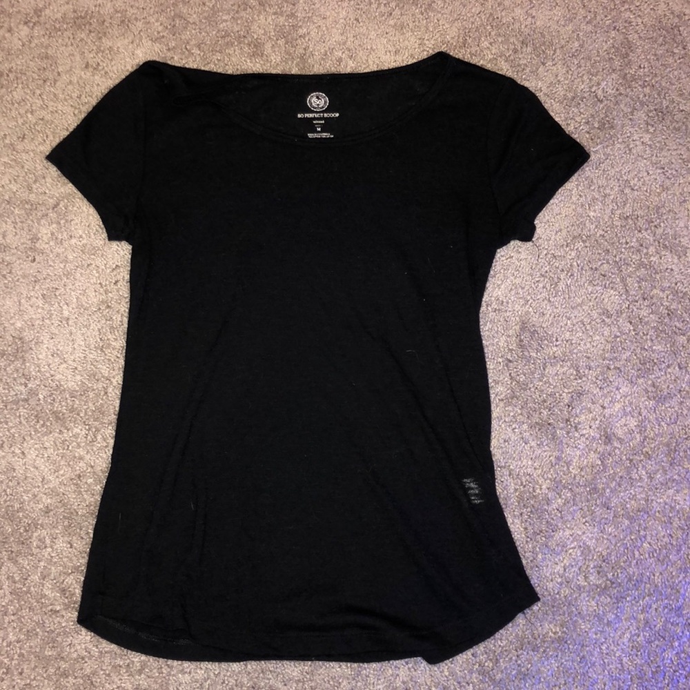 black scoop neck t-shirt